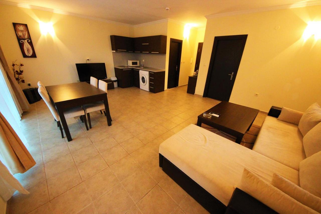 Menada Sveti Vlas Apartments Zewnętrze zdjęcie